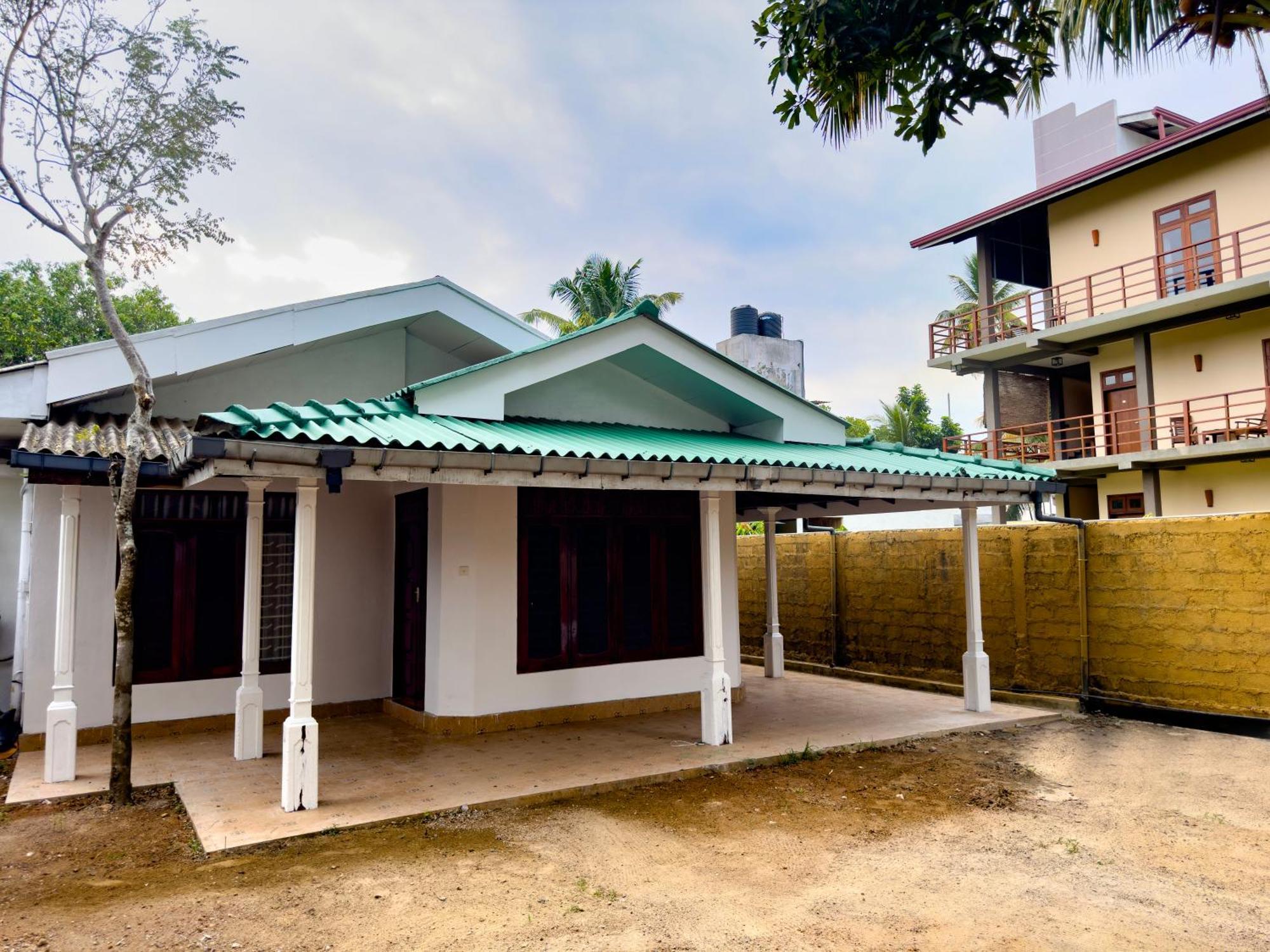 Bungalow By Tropical Villa Weligama Kültér fotó